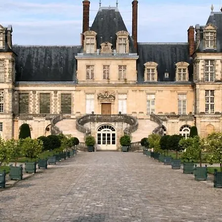 Campanile Szálloda Fontainebleau
