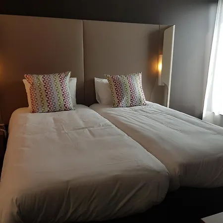 Campanile Hotel 3*