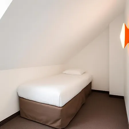 Hotel Campanile Fontainebleau