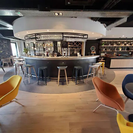 Campanile Fontainebleau