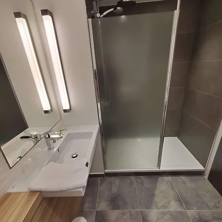 Campanile 3* Fontainebleau