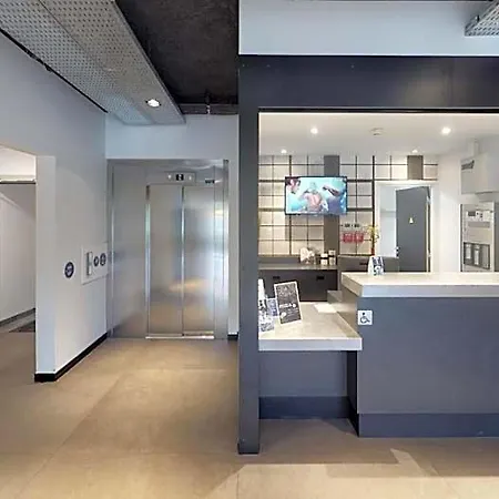 Campanile Hotel