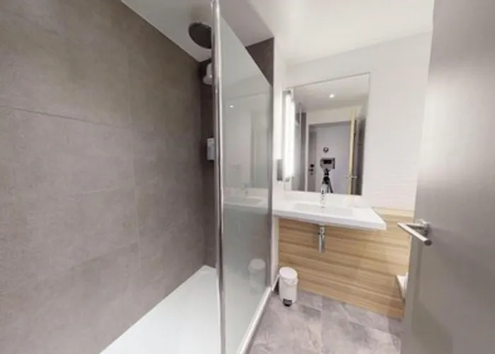 Campanile Fontainebleau