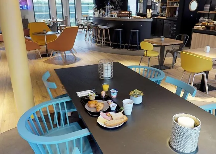 Hotel Campanile Fontainebleau